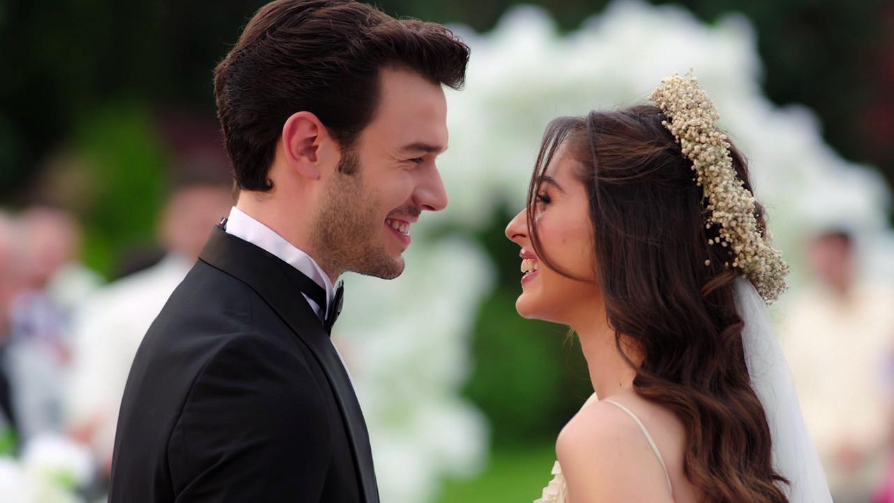 Ve mutlu son! Ada ile Bora evlendi!