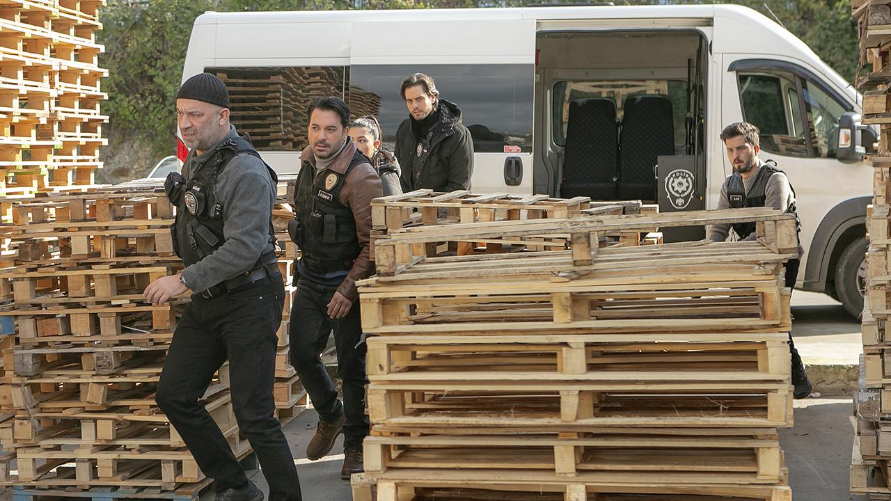 Arka Sokaklar 606. Bölüm