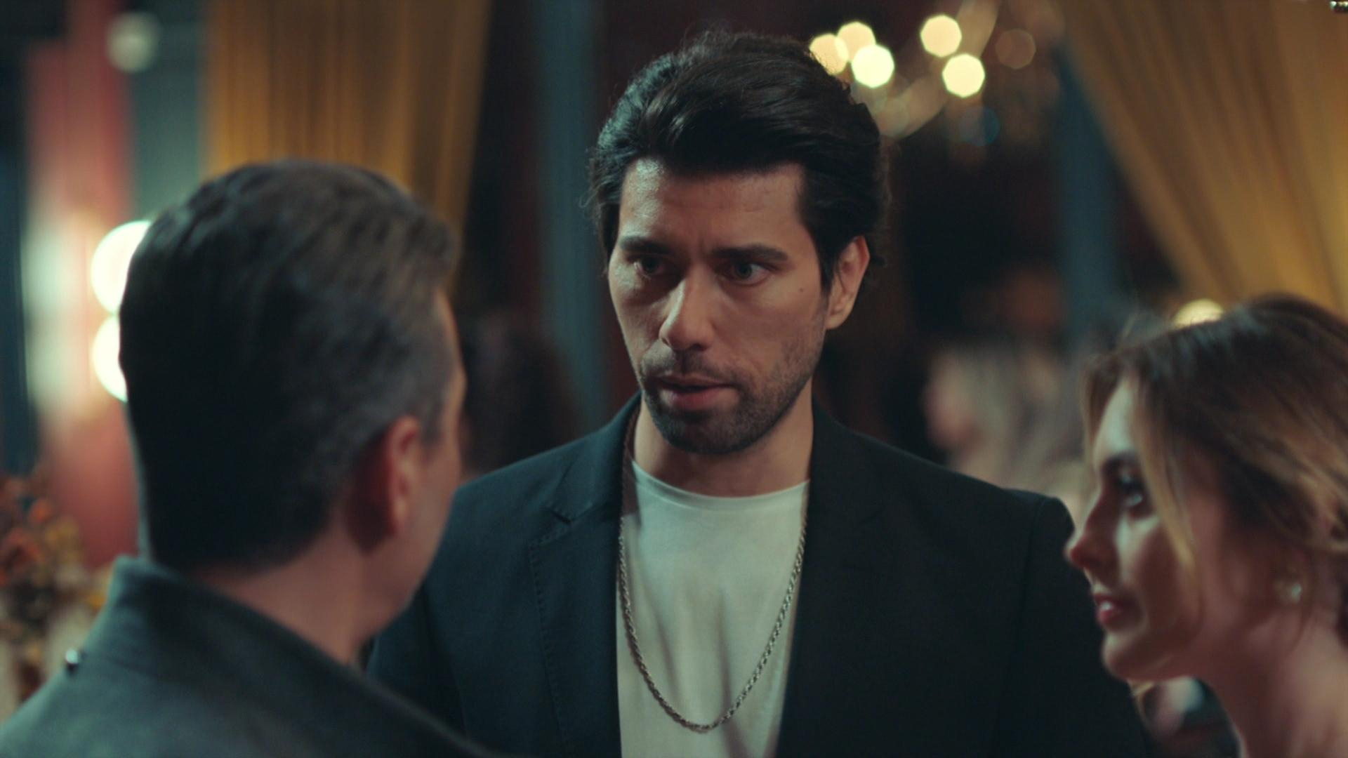 49. Bölüm – Volkan, Derin’in aşkına engel oldu!