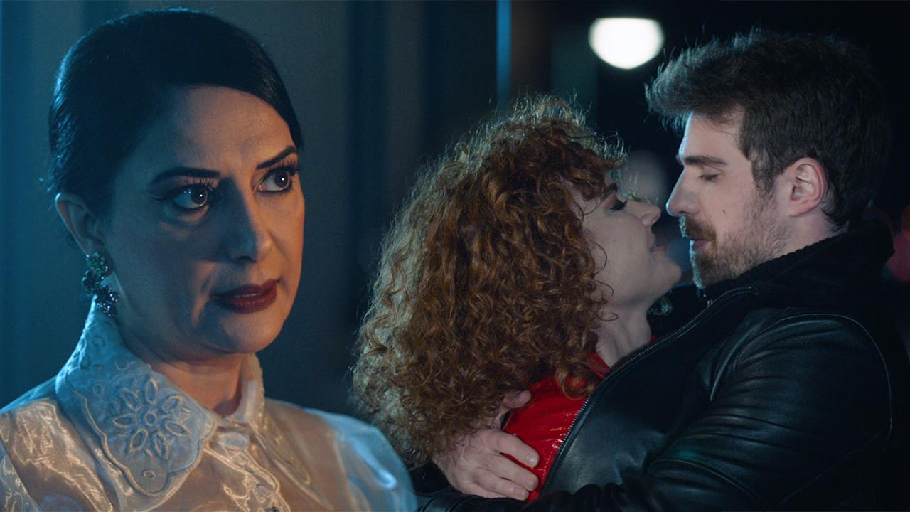 Yasak aşktan, zorunlu evliliğe!