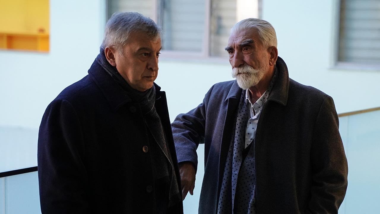Zafer'in cesedi Metin'i köşeye sıkıştırdı!
