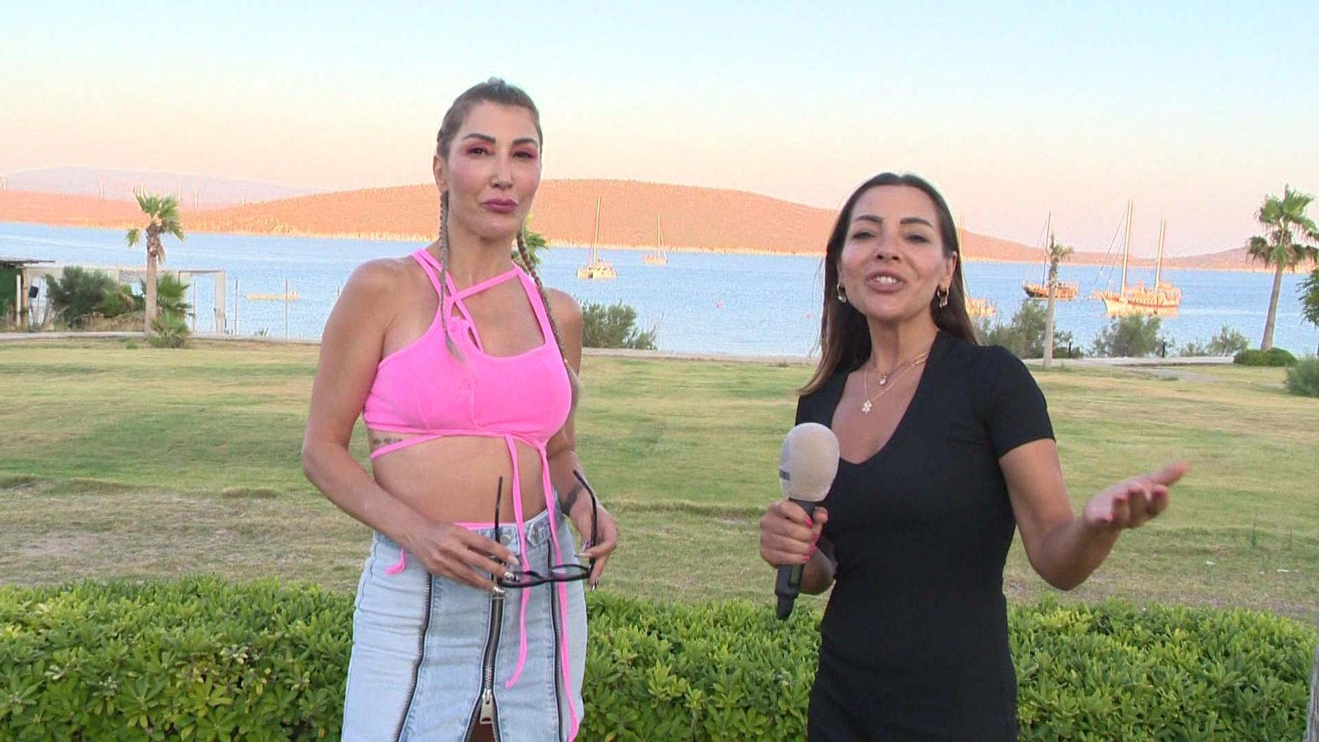 Hande Yener ile Çeşme’de çok özel!
