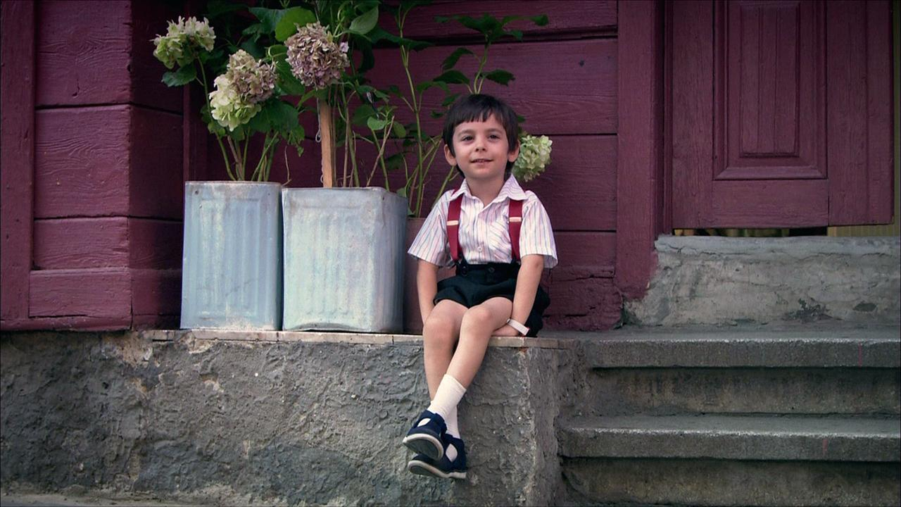 Öyle Bir Geçer Zaman Ki Fragmanı