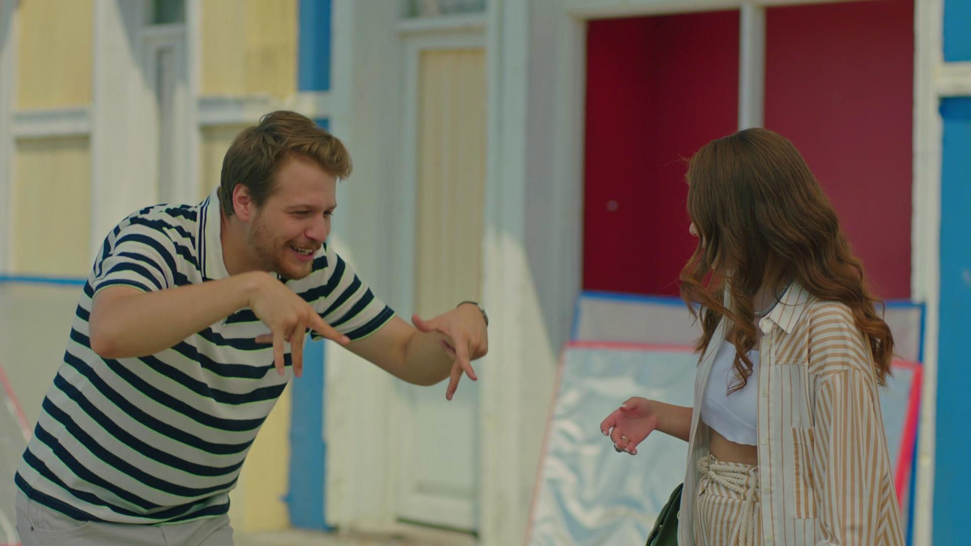 Tolga yine dört ayağının üstüne düştü!