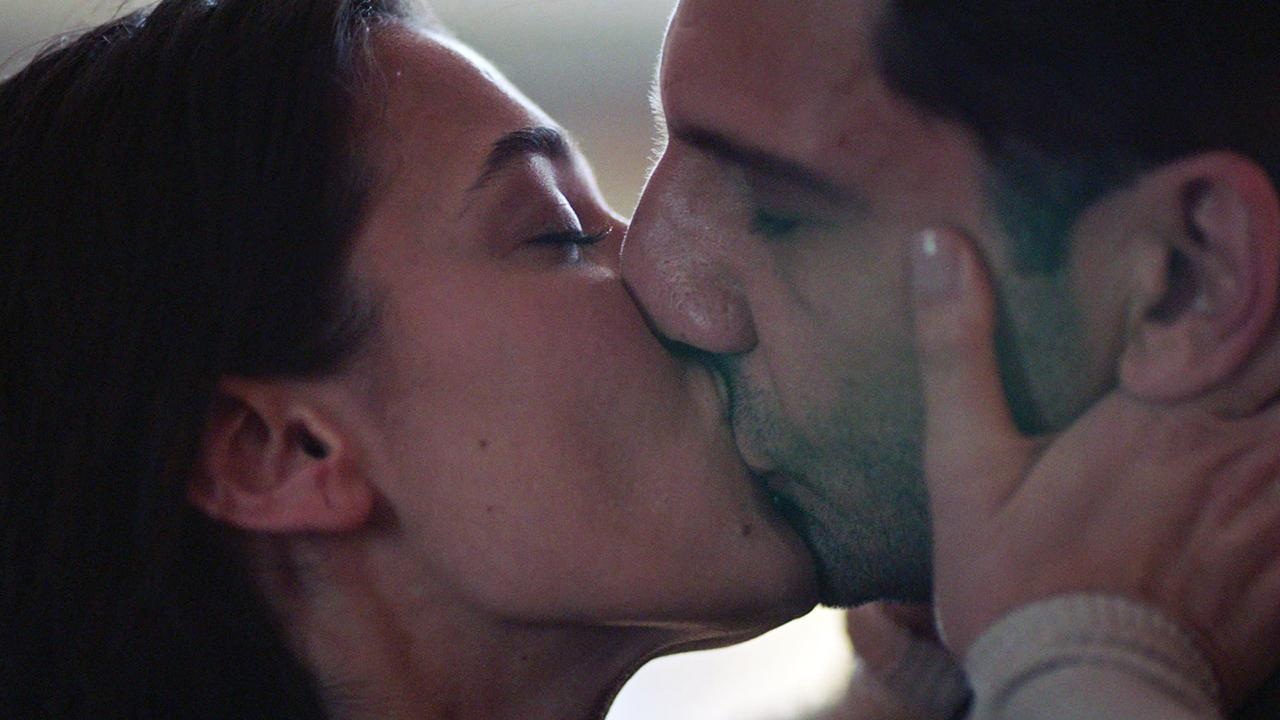 Ceylin ve Ilgaz’ın öpüşmelerinin romantik yıldönümü!