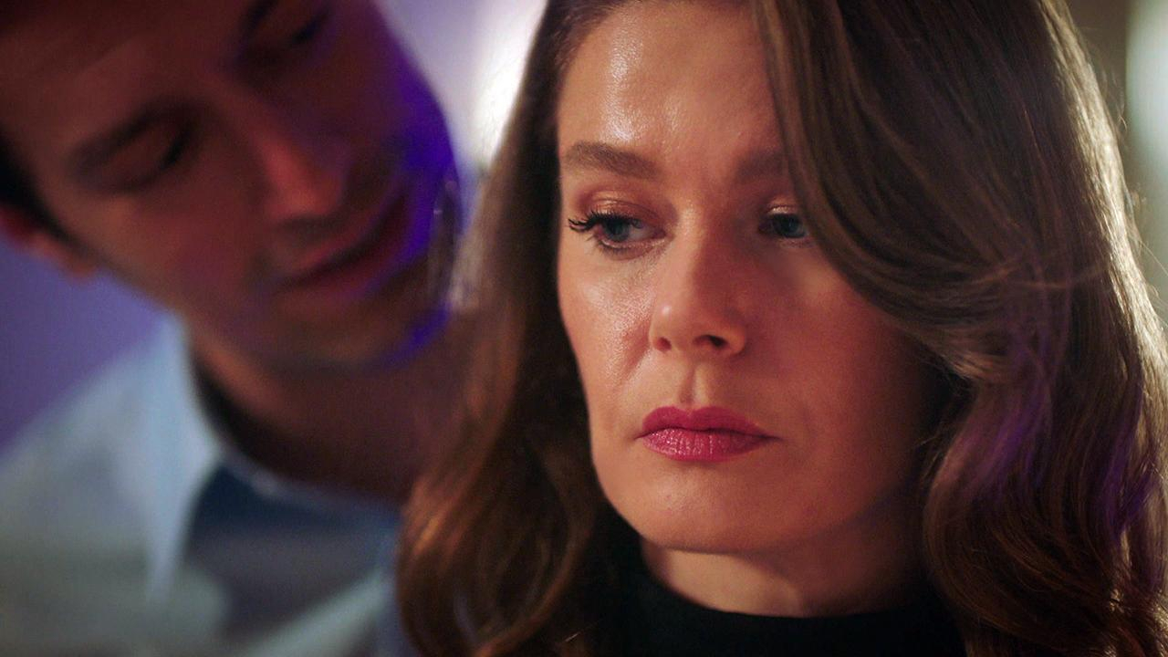 Camdaki Kız 62. Bölüm