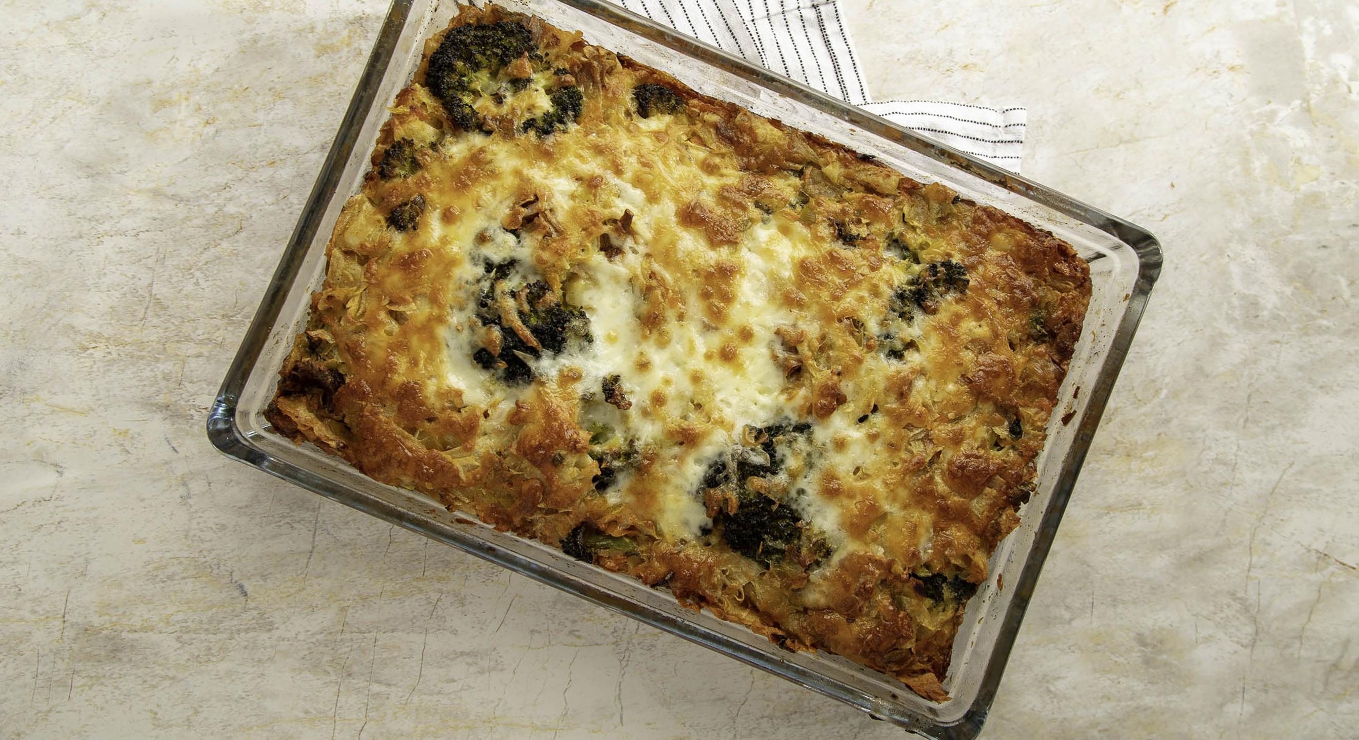 Sebzeli Pırtık Börek Tarifi - Sebzeli Pırtık Börek Nasıl Yapılır?