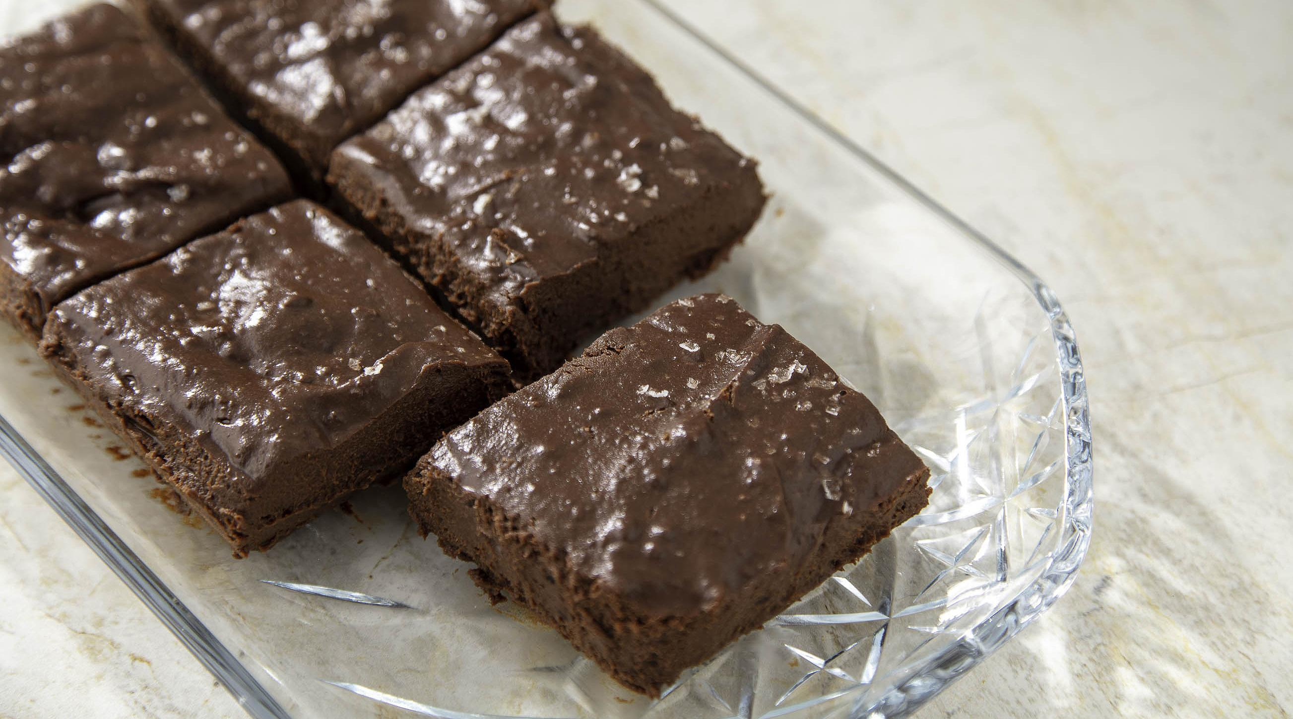 Çikolata Fudge Tarifi - Çikolata Fudge Nasıl Yapılır?