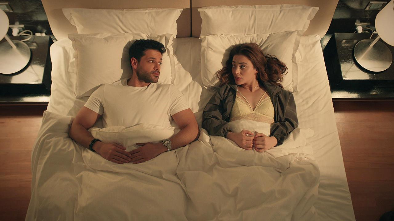 Aslı ve Mehmet çiftinin en romantik gecesi!