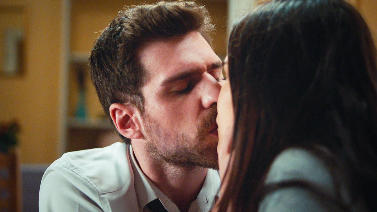 Üç Kız Kardeş 42. Bölüm Fragmanı