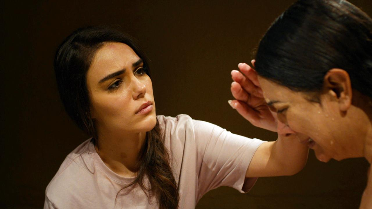 Üç Kız Kardeş 43. Bölüm Ön İzleme – 2
