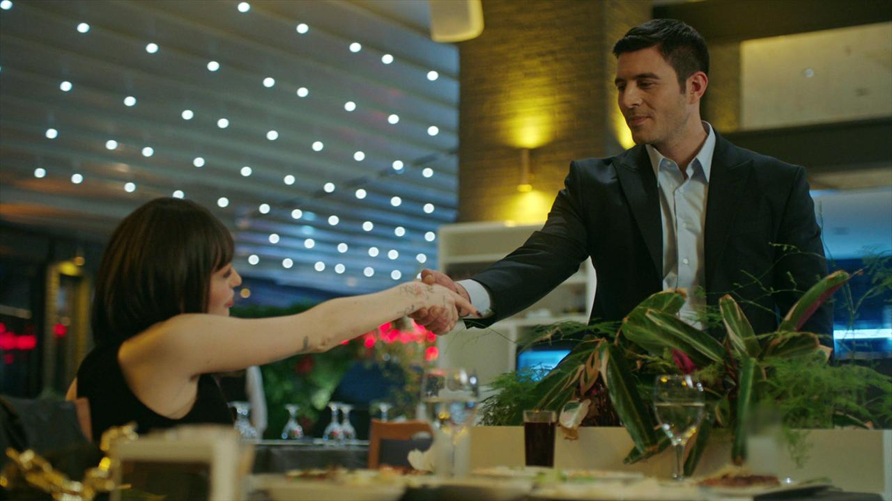 78. Bölüm - Hayri, Laz Kızı'yla tanıştı!