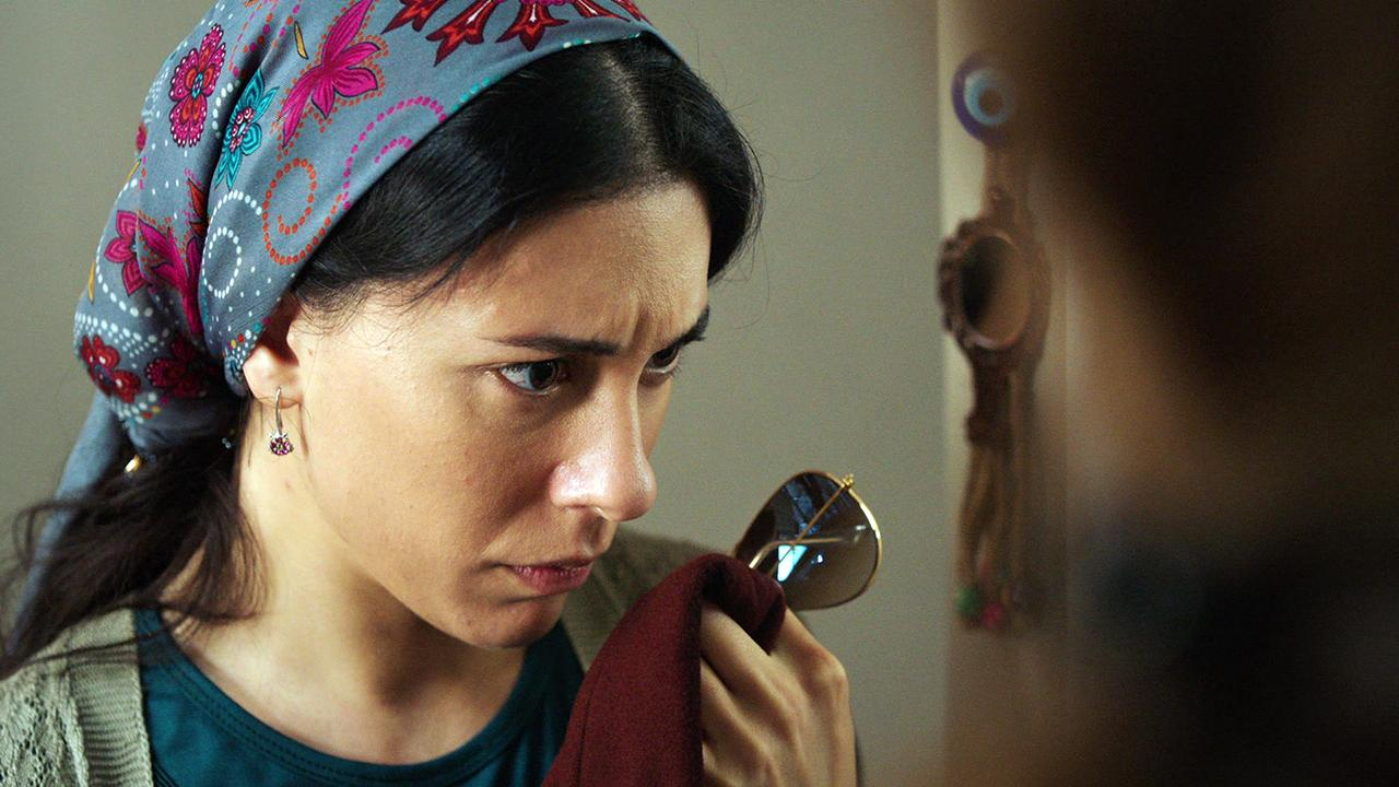 79. Bölüm - Türkan, Hayri'nin açığını yakaladı!