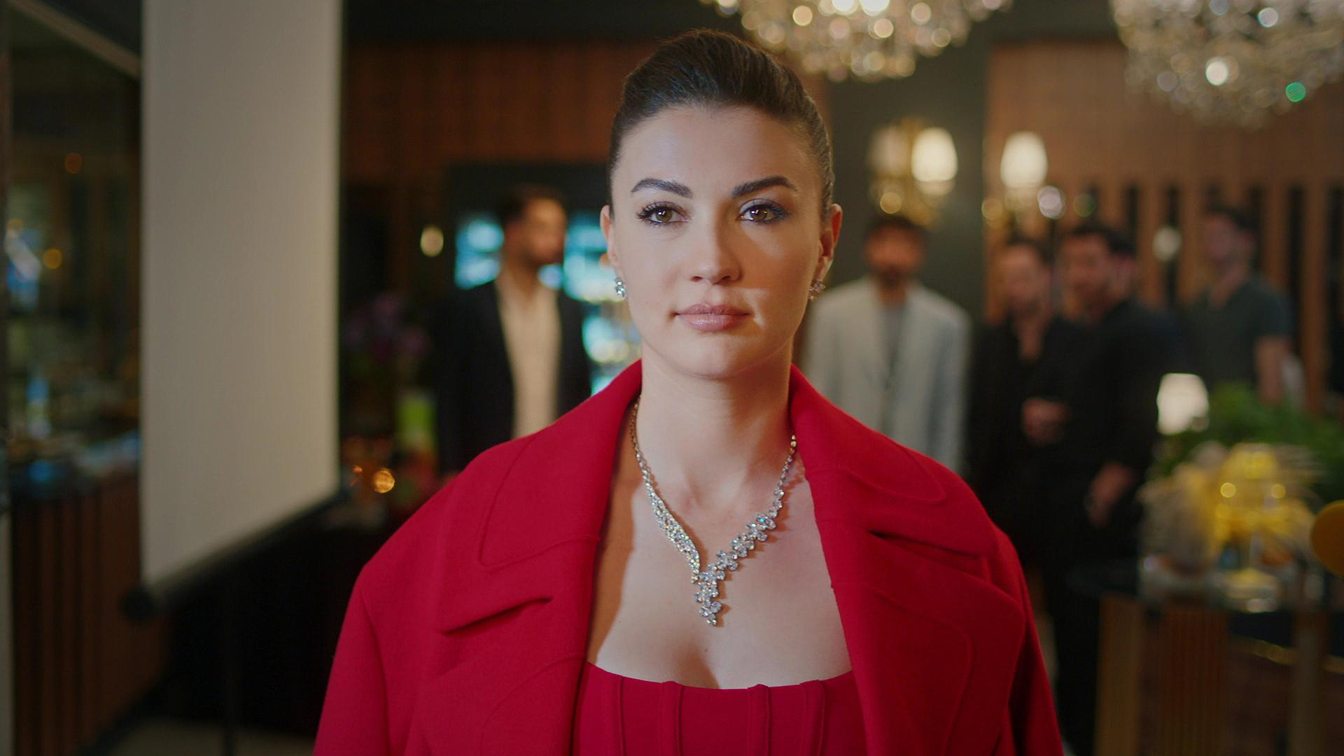 Kraliçe 10. Bölüm Fragmanı