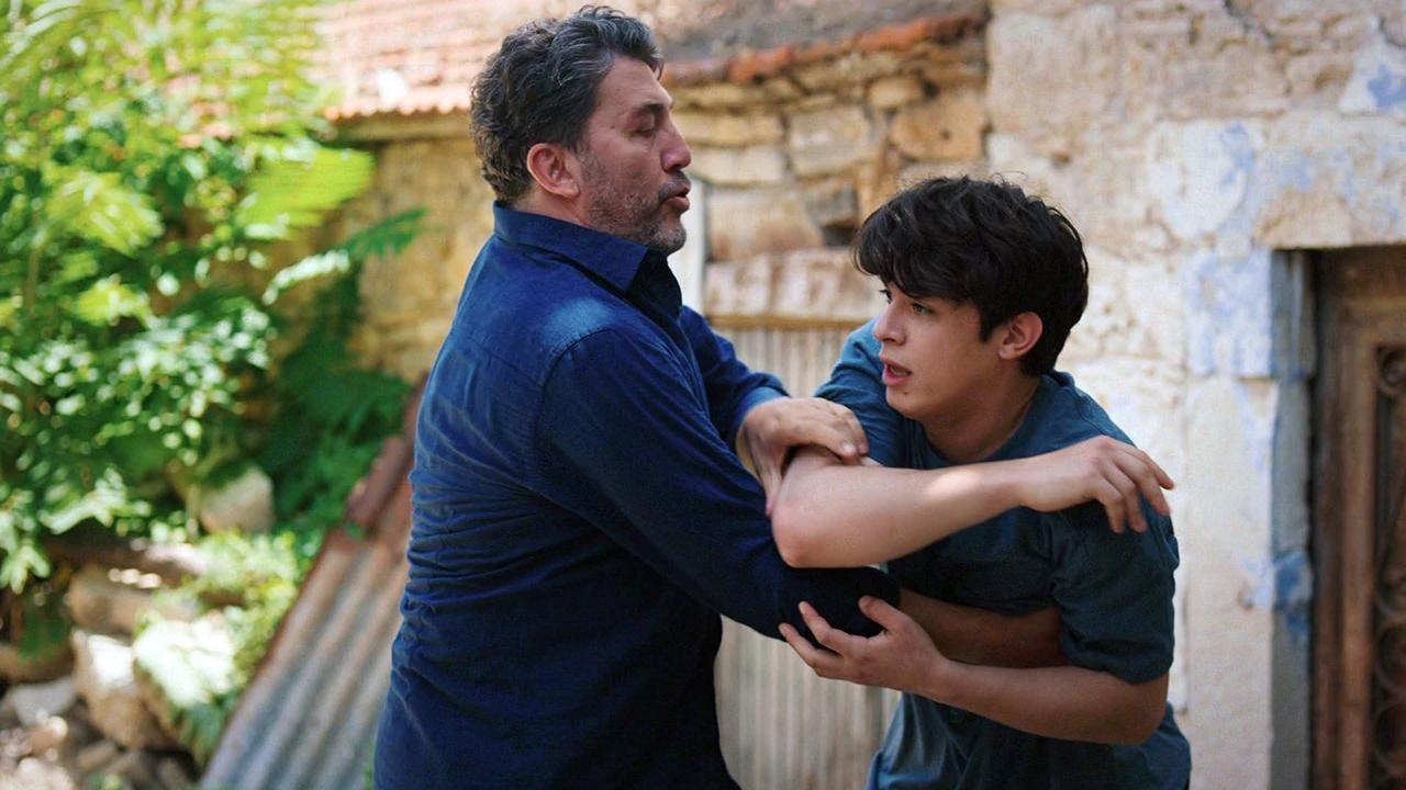 Cem, Alican'ı yakaladı!