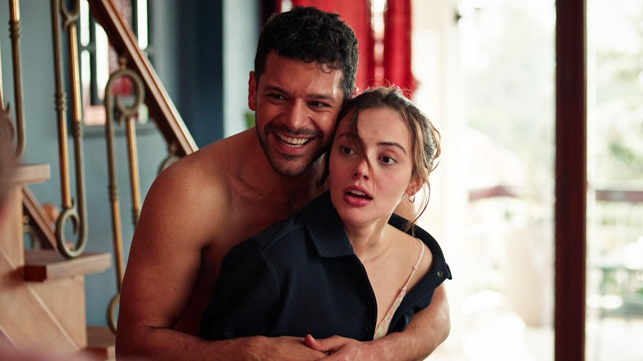 Aslı ve Mehmet'in duygusal anları - 9