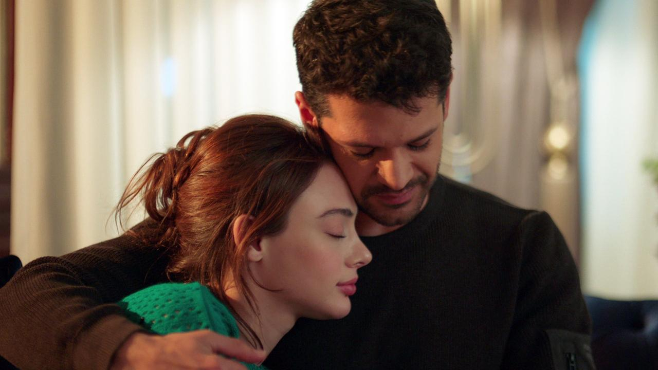 Aslı ve Mehmet'in duygusal anları - 12