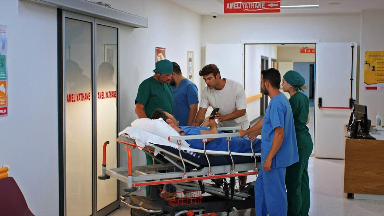 Özgür, Cem’e yalvardı!