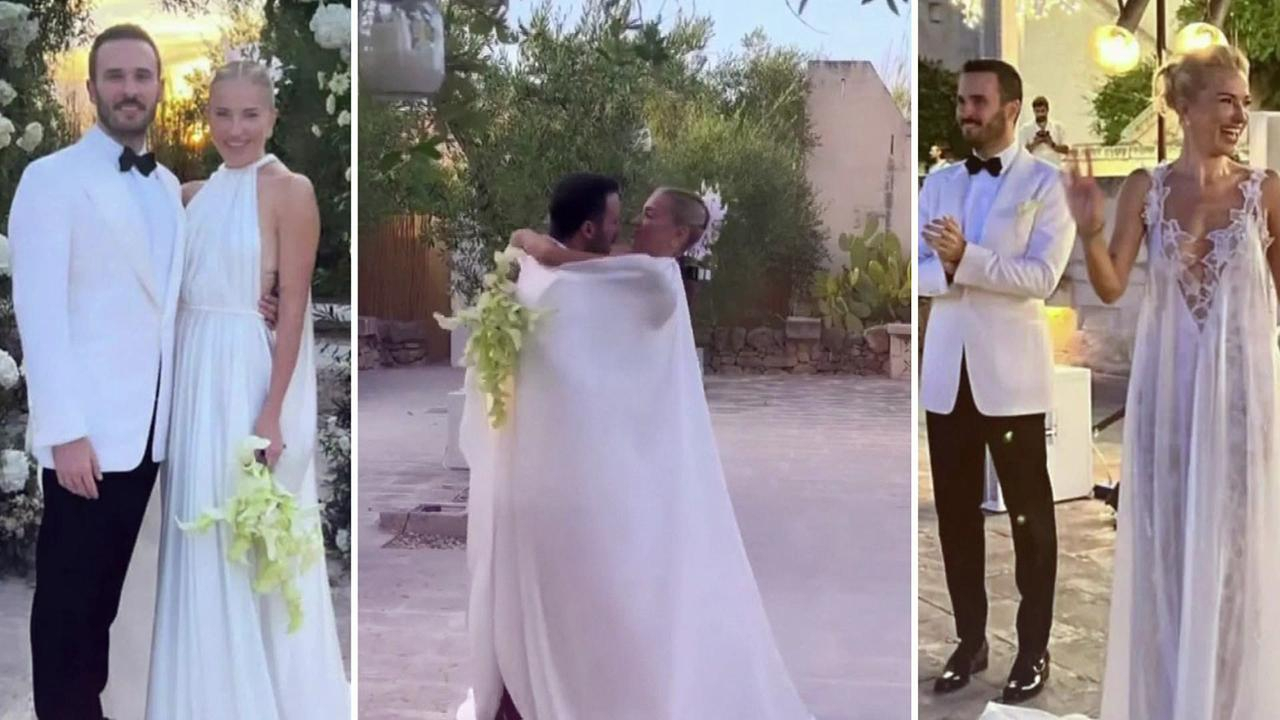 Burcu Esmersoy İtalya'da evlendi!