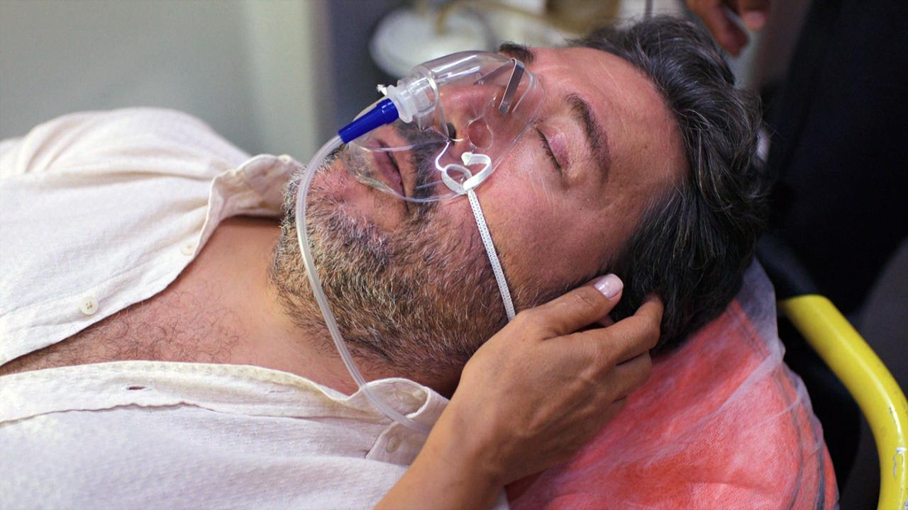 Cem, hastaneye kaldırıldı!