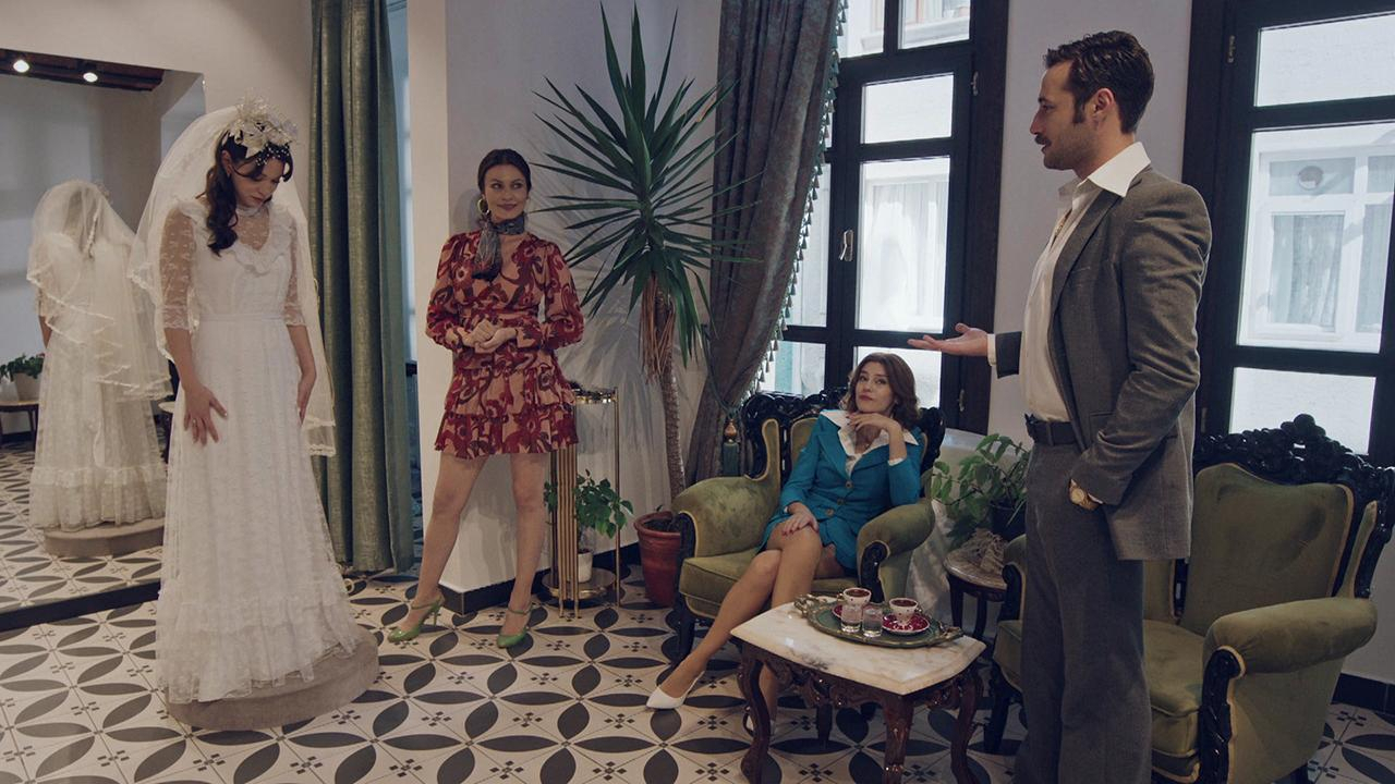 Sevda'dan gelinlik sürprizi! 