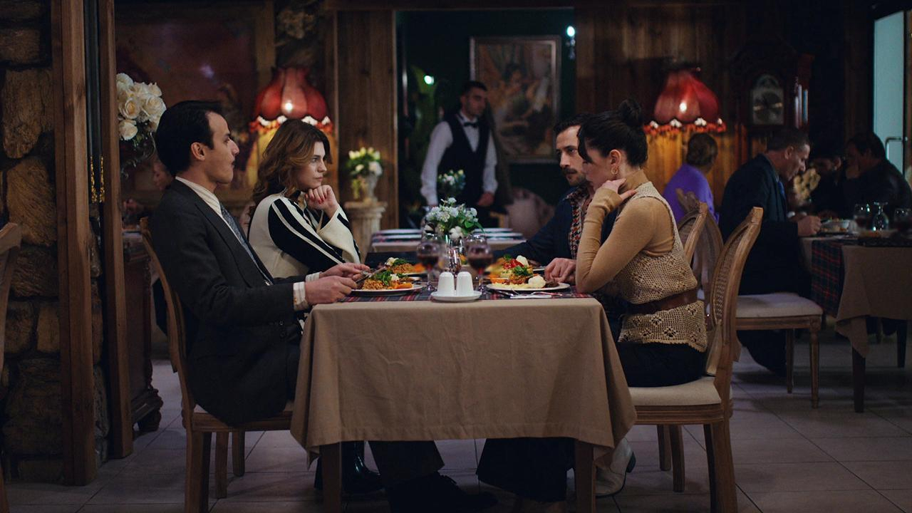 Sevda ve Kenan'dan çift oyunu! 