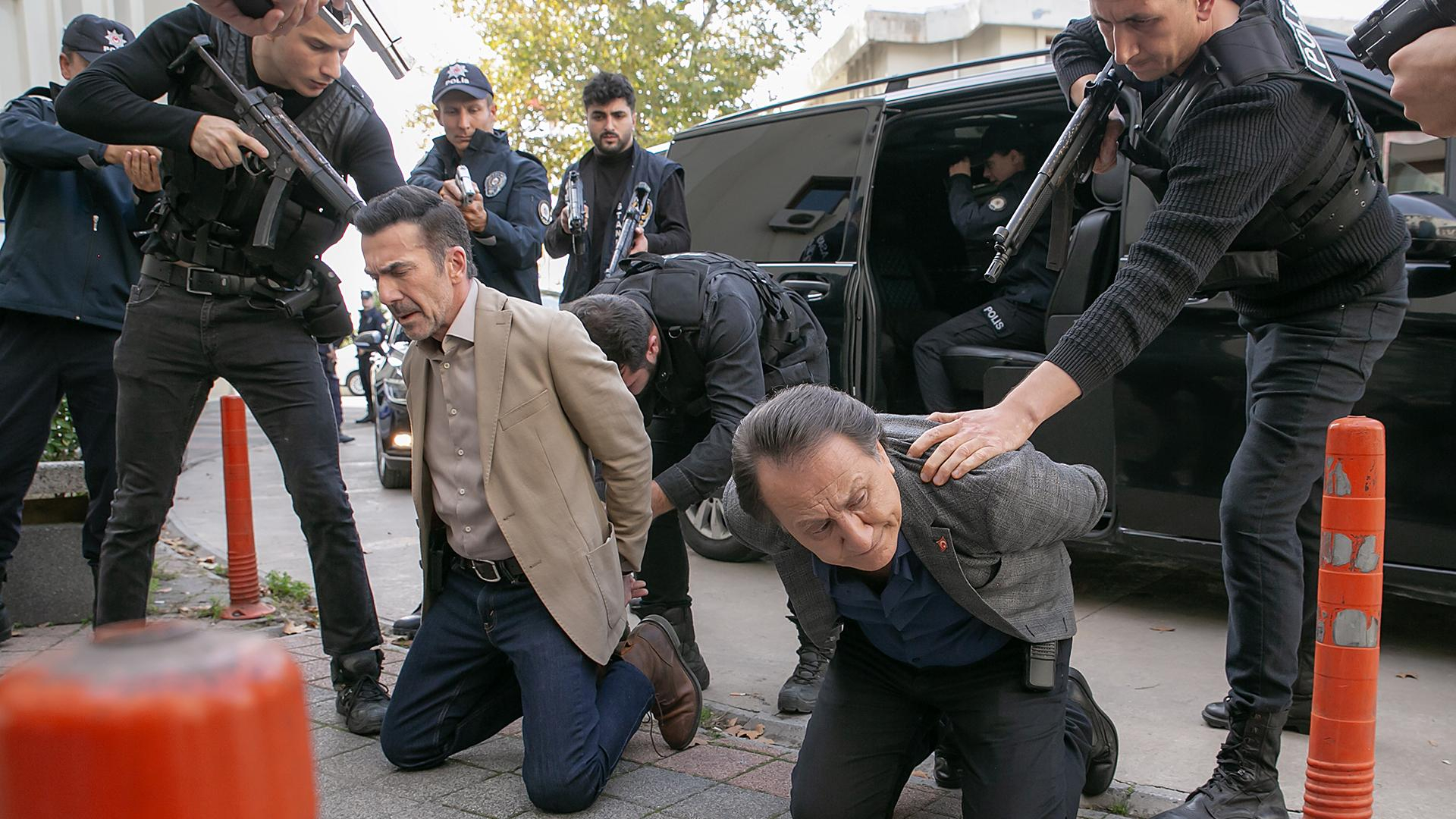 Arka Sokaklar 651. Bölüm