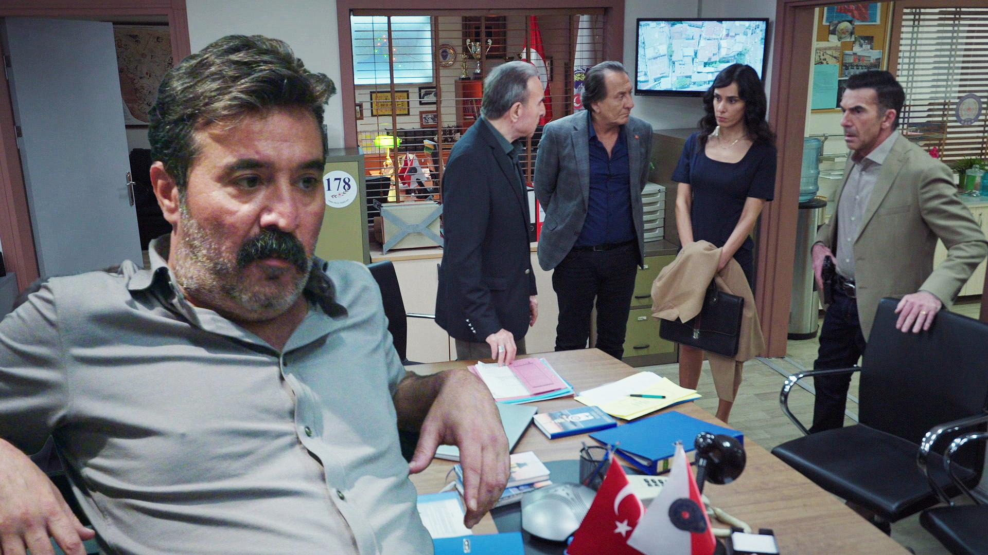 Başak, Sado'nun avukatı oldu!