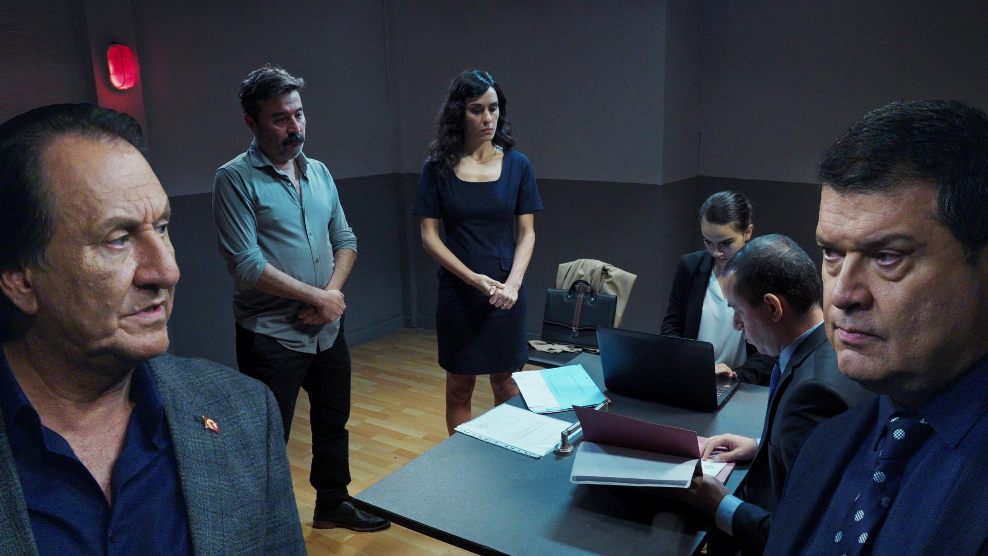 Başak'tan herkesi şaşırtan savunma!