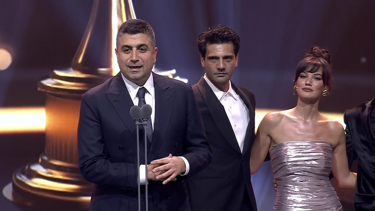 Başarı Ödülü: Yargı – Pantene Altın Kelebek Ödülleri 2023