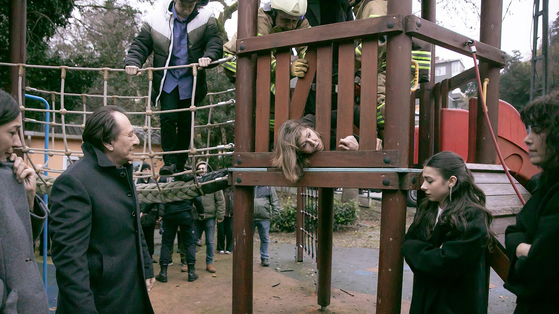 Nazike'nin vay haline!