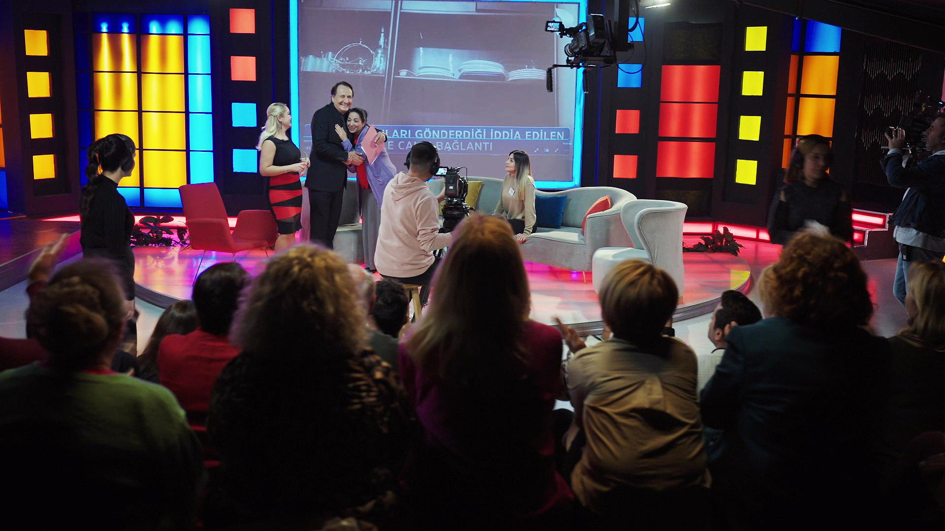 Hüsnü, şöhret basamaklarını bir bir çıkıyor!