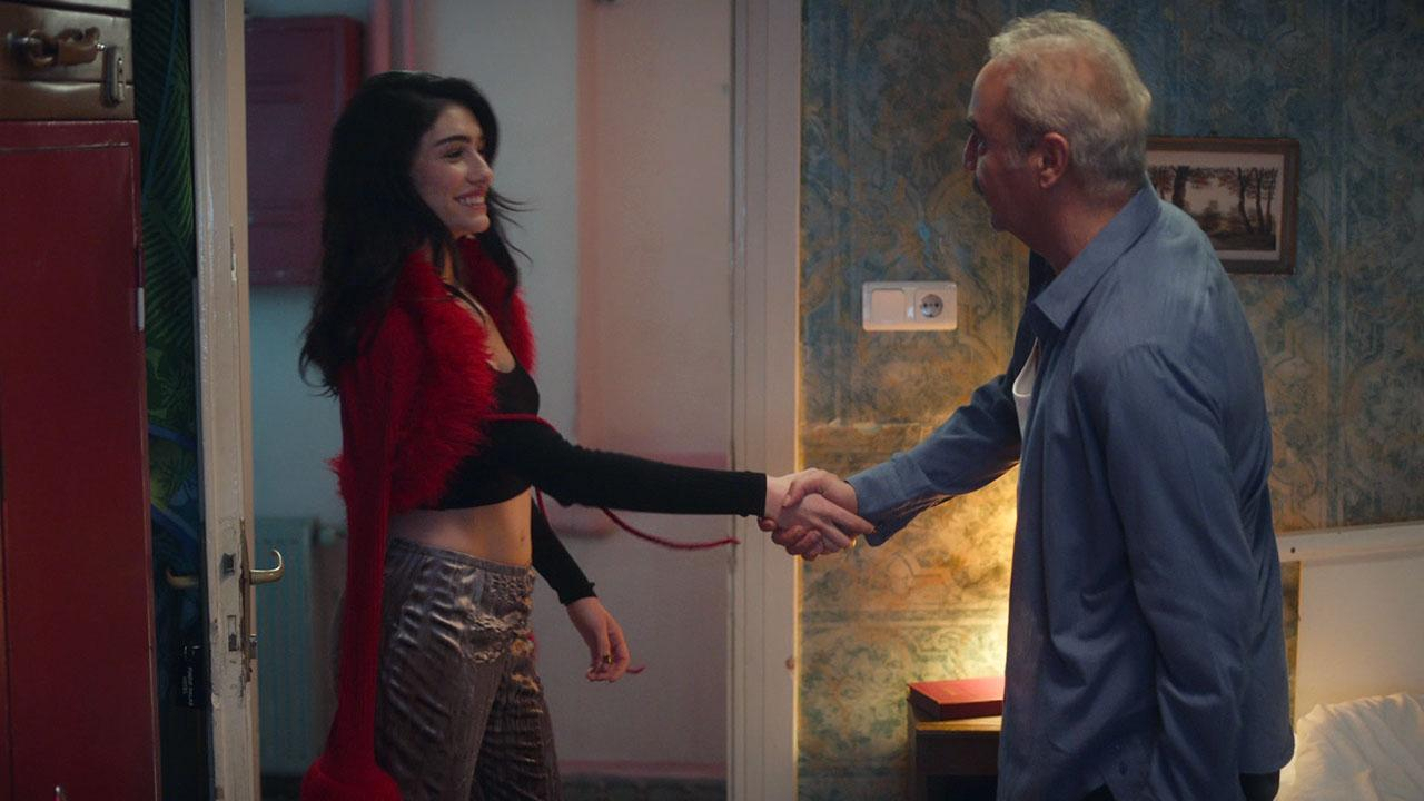 Dilber, Azem'e gönlünü kaptırdı!