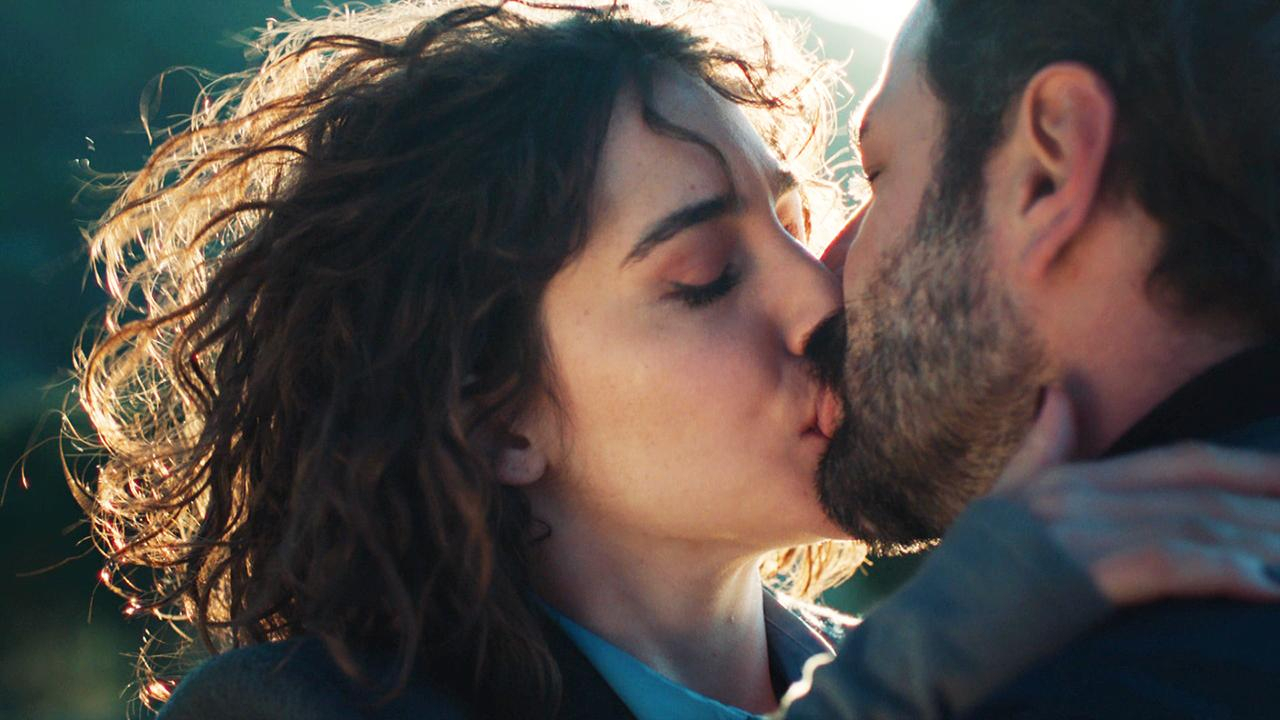 Üç Kız Kardeş 72. Bölüm Ön İzleme