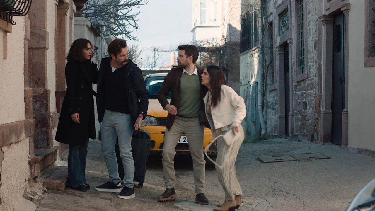 Türkan'dan Derya'ya sert tokat!