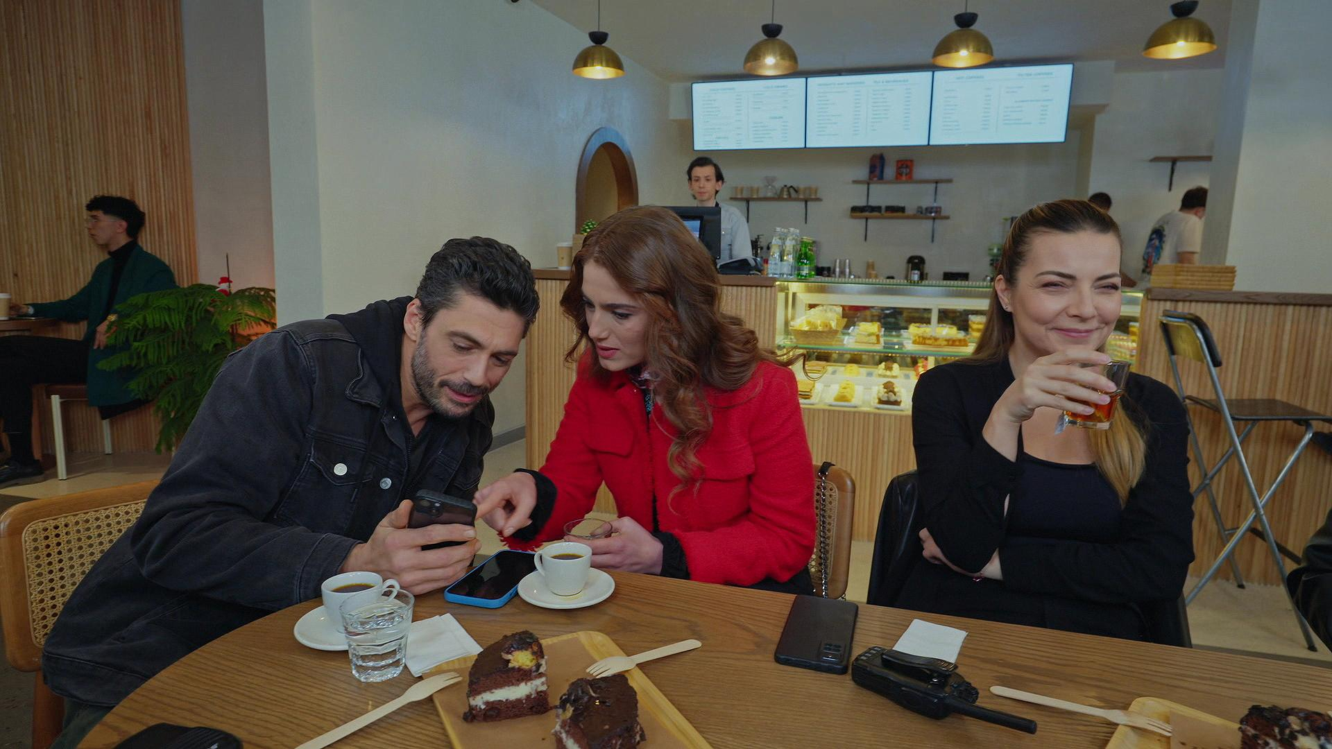 Nazlı, Mehmet'in içine düştü!