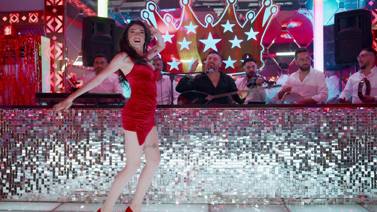 Dilber Pavyon Dansı Full Sahne – “Allah Selanı Versin”
