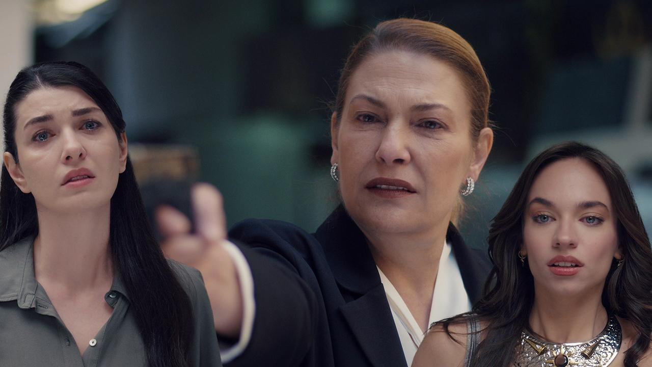 Zehra'dan Melike'ye intikam kurşunu! 