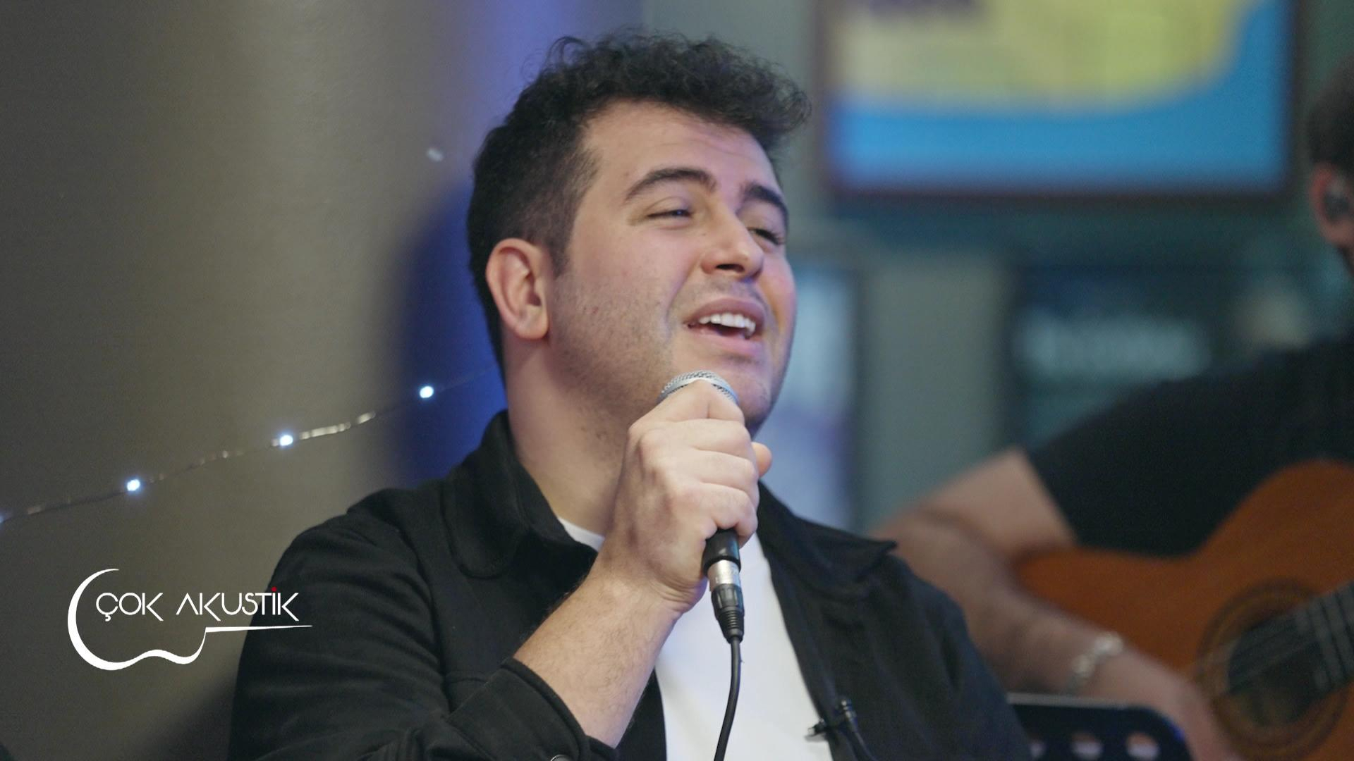 Safa Sarı - Sigaramın Dumanına Sarsam