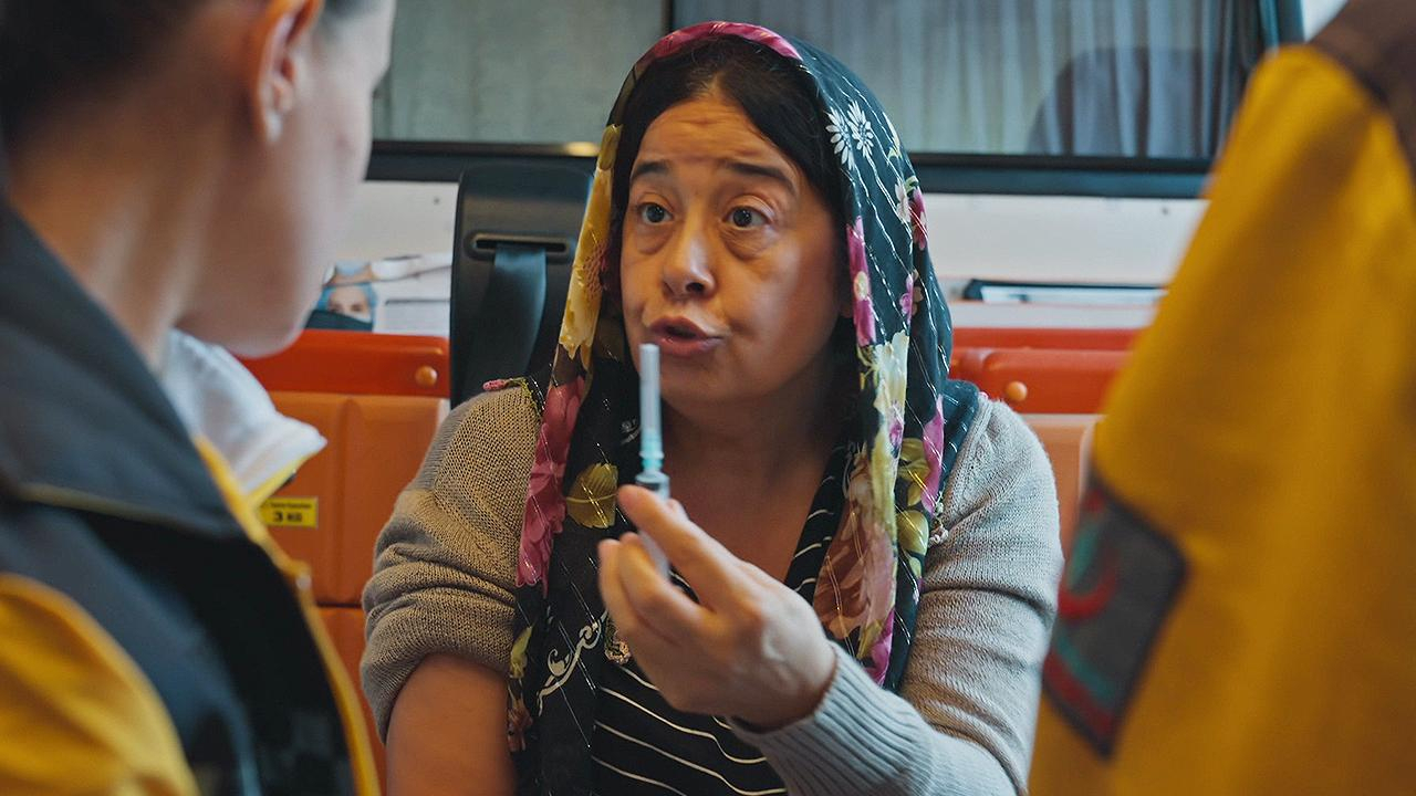 Annenin oyunlarının ardındaki sır ne?