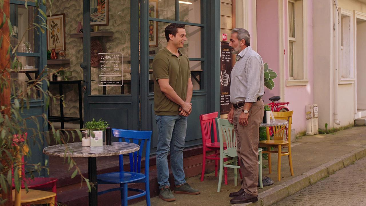 Halil, Deniz’e gerçek babalığı gösteriyor!