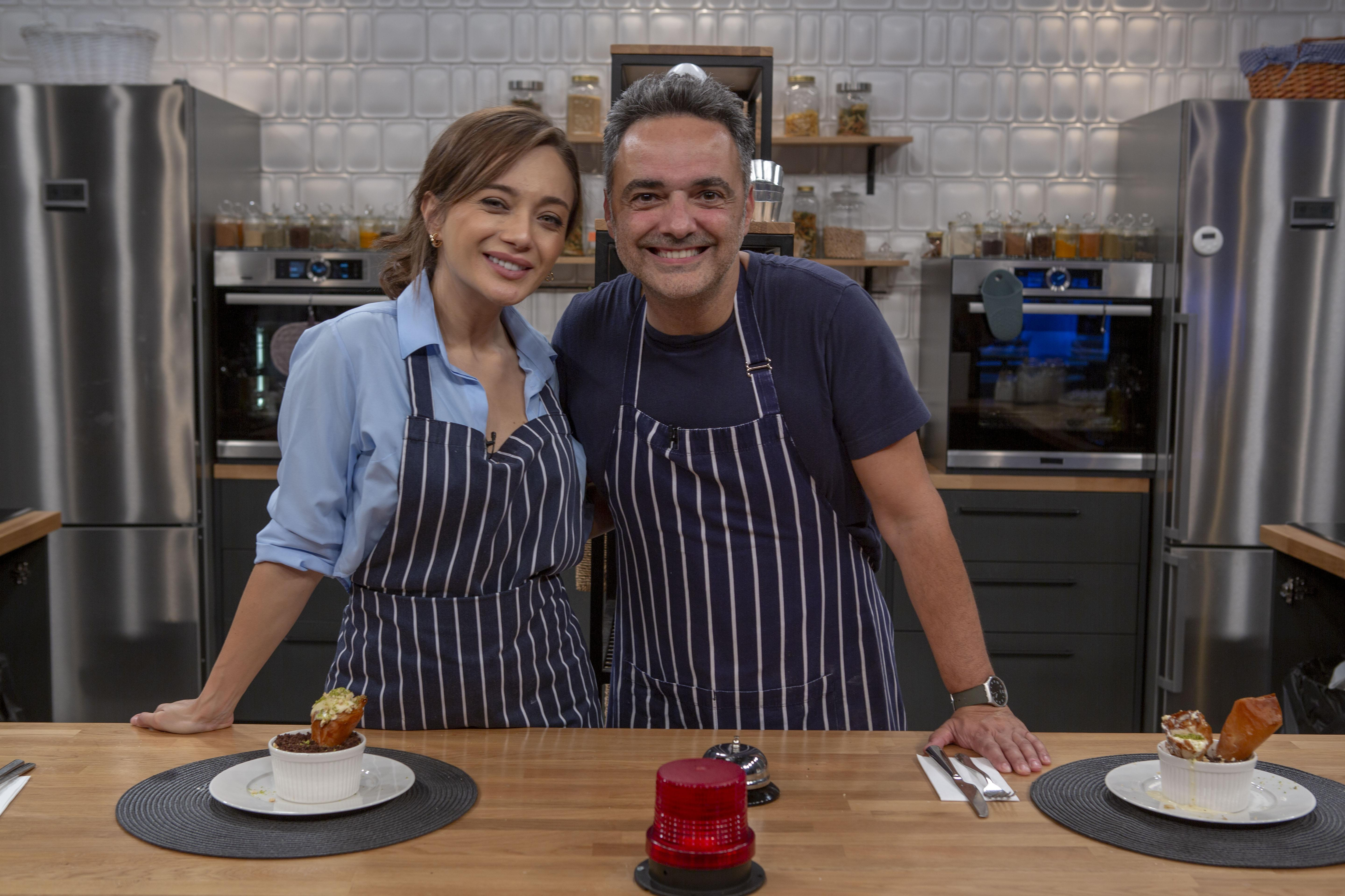 Arda ile Omuz Omuza 200. Bölüm - DAMLA SÖNMEZ