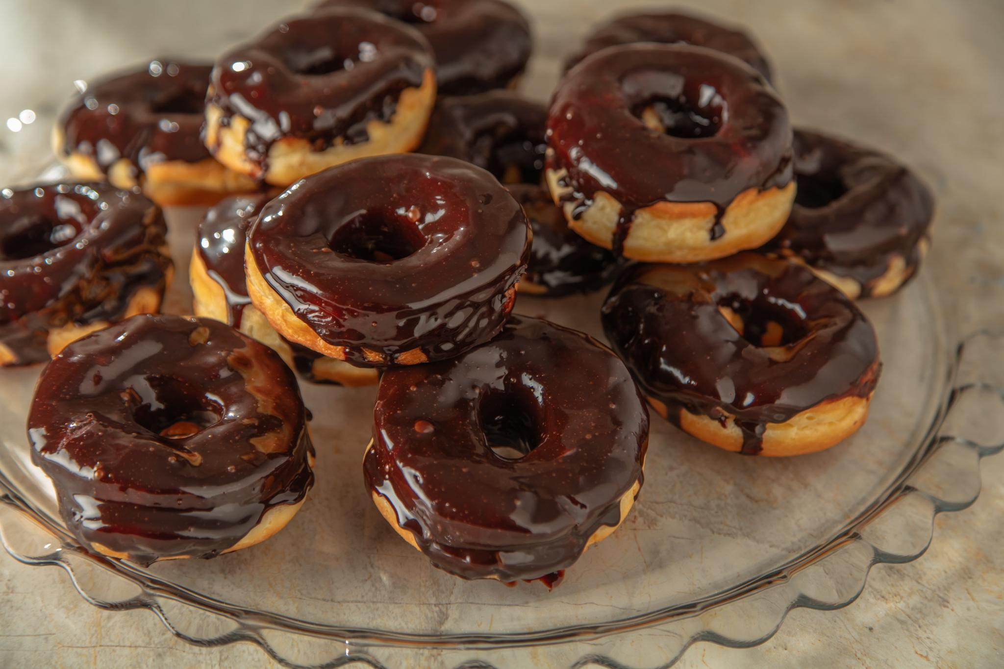 Arda’nın Mutfağı – Çikolatalı Donut Tarifi – Çikolatalı Donut Nasıl Yapılır?