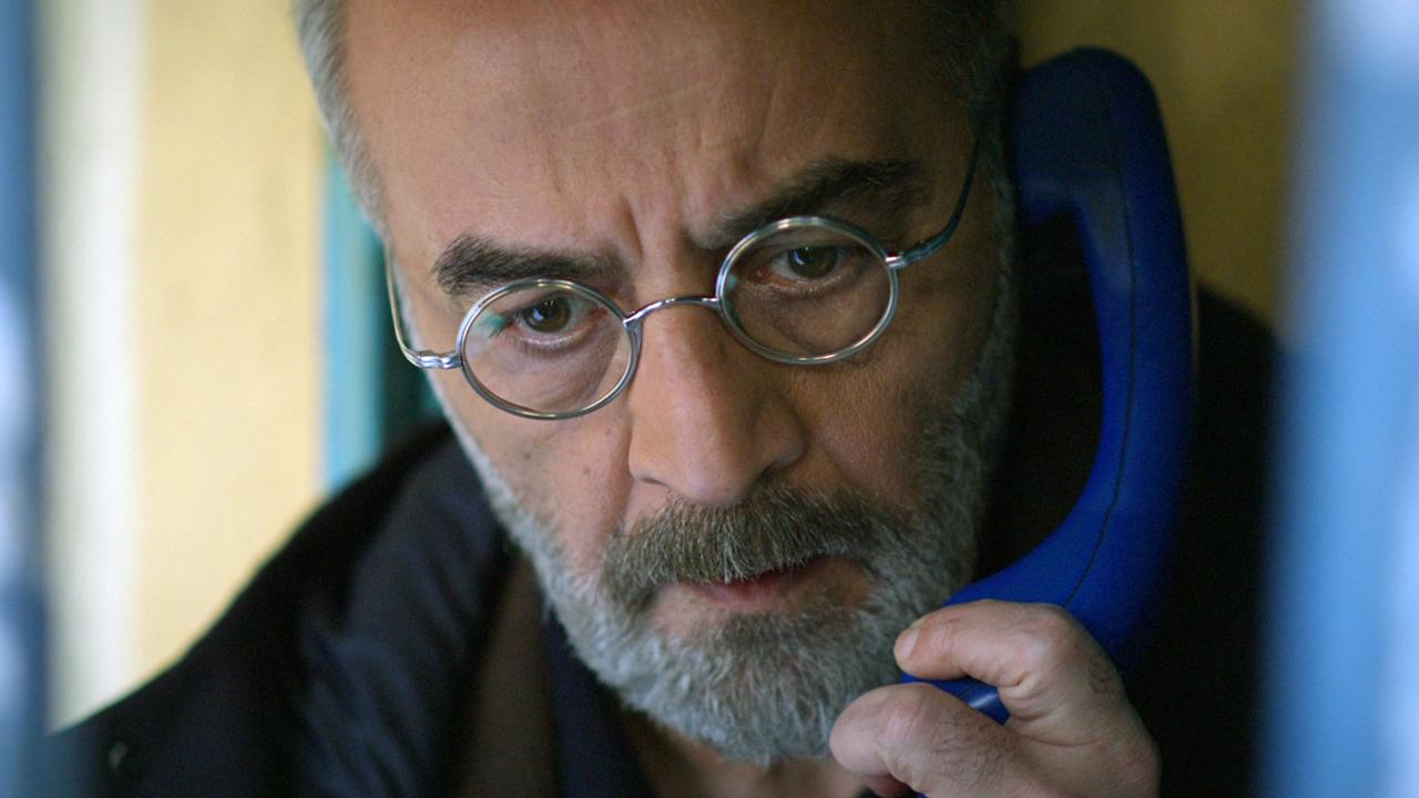 Azem, gizemli kadını aradı!