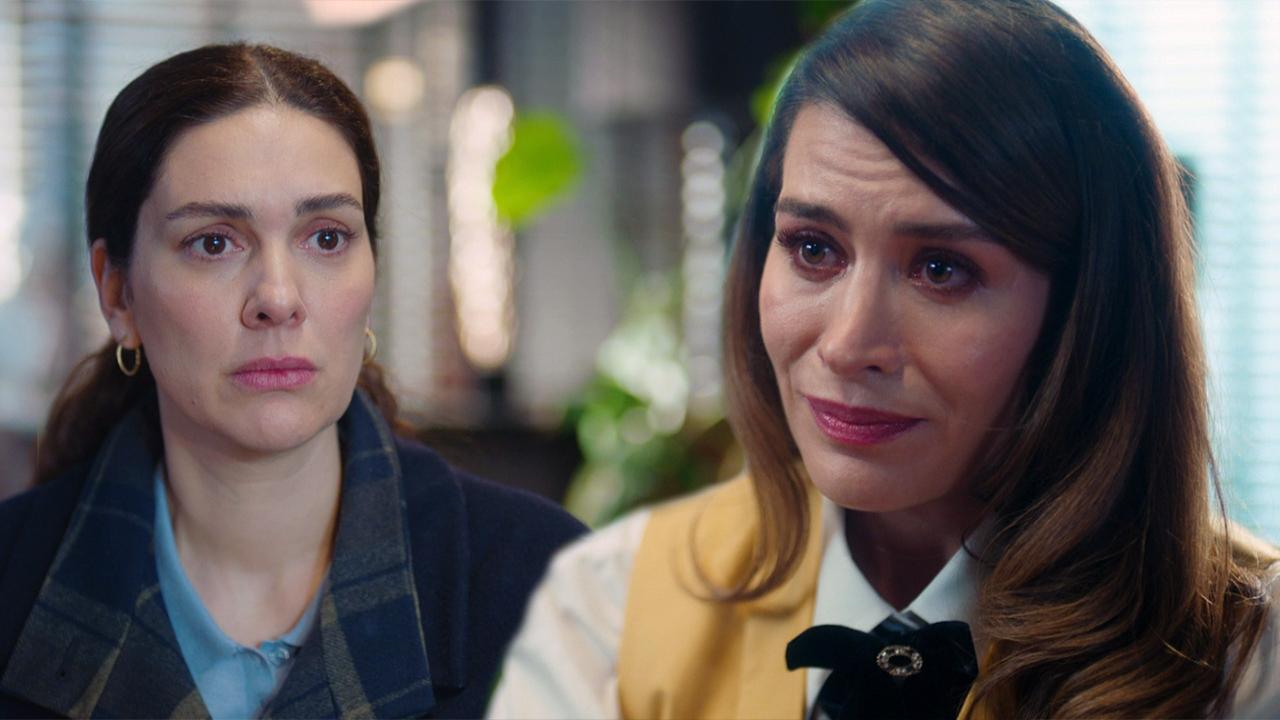 Sevinç kızını Zuhal’e emanet etti!