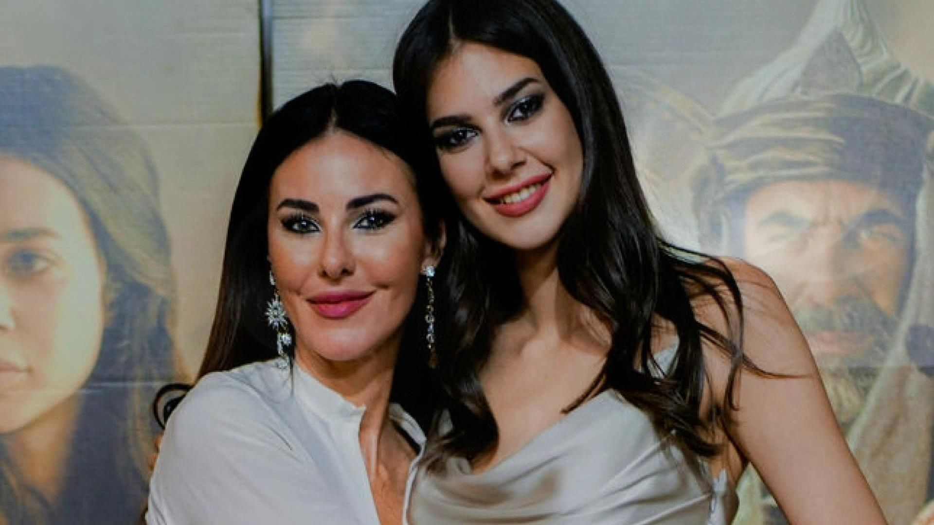 Ünlü annelerinin ve kızlarının olay benzerlikleri!