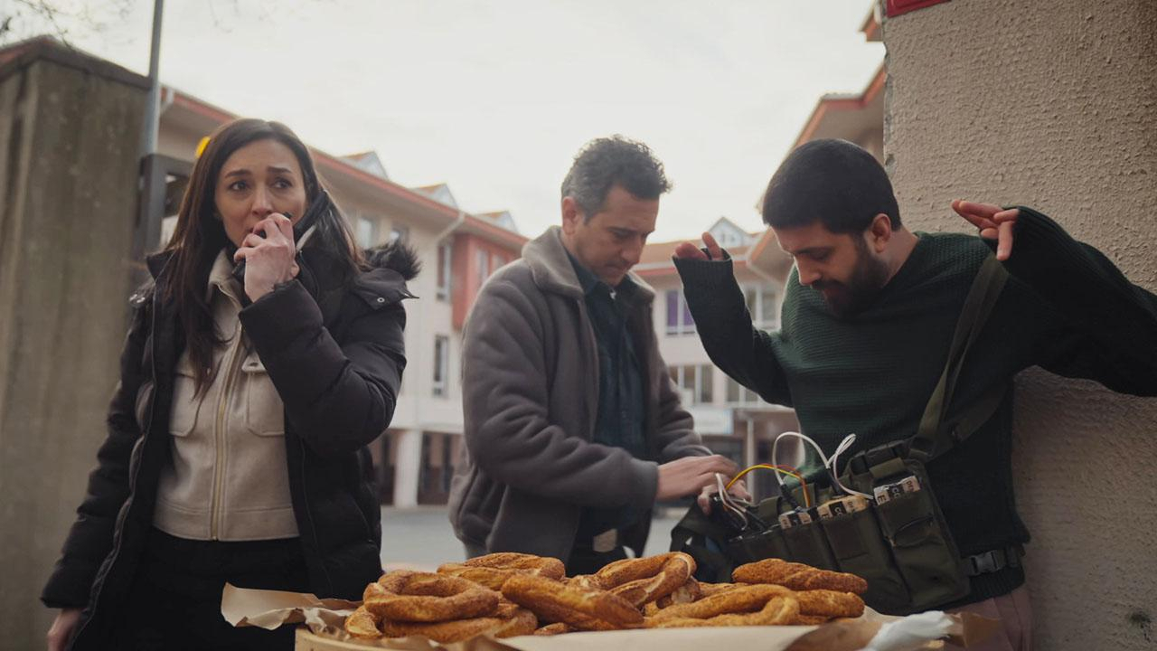 Okul çıkışına canlı bomba!
