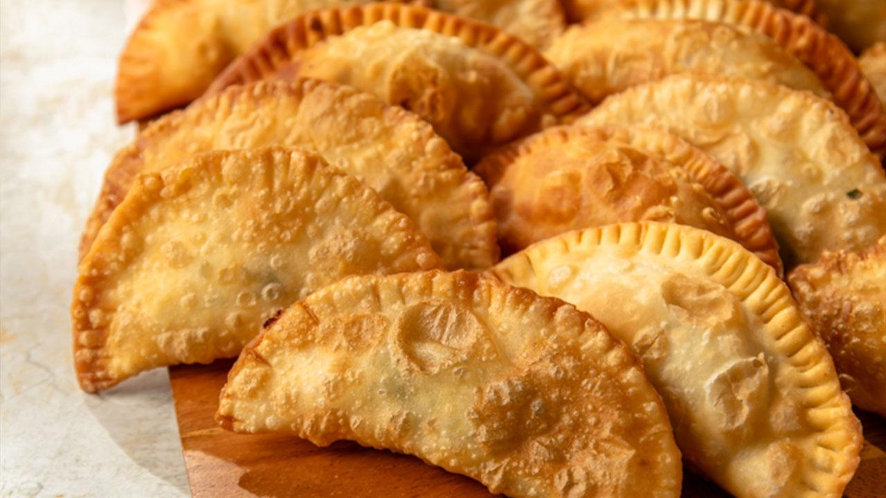 İçli Börek Tarifi - İçli Börek Nasıl Yapılır? - Arda'nın Ramazan Mutfağı