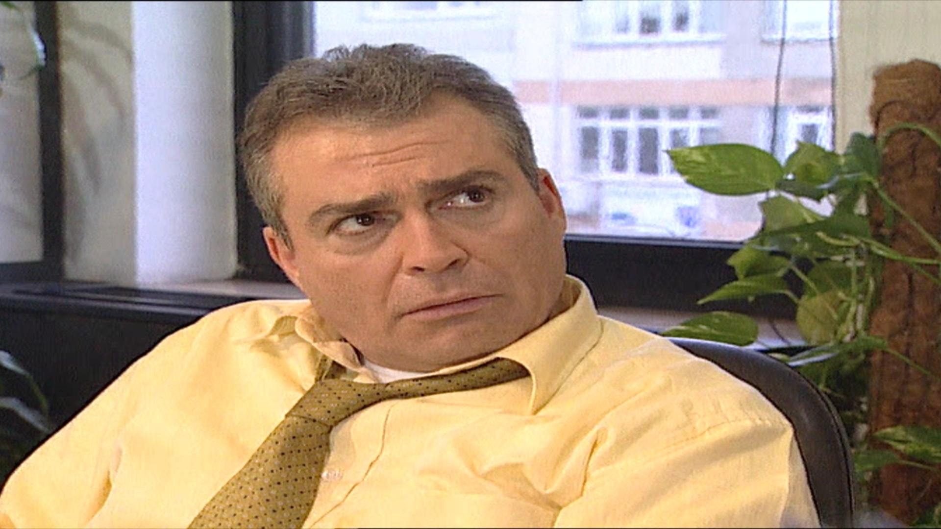 Eyvah Kızım Büyüdü 32. Bölüm