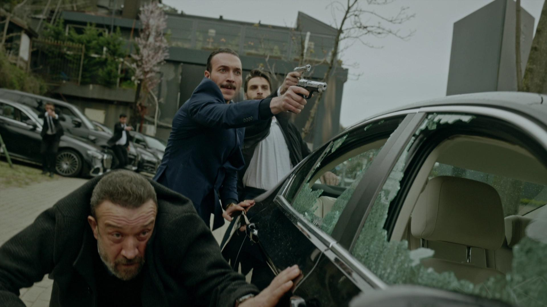 Kadir'in hain planı...